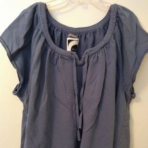 Old Navy blue pullover short sleeve sweatshirt